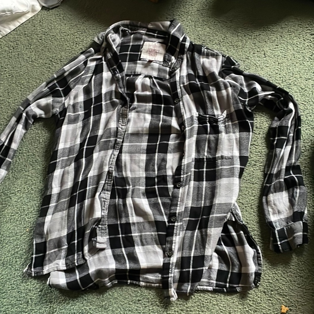 black and white flannnel shirt